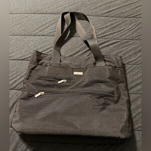 Baggallini tote bag